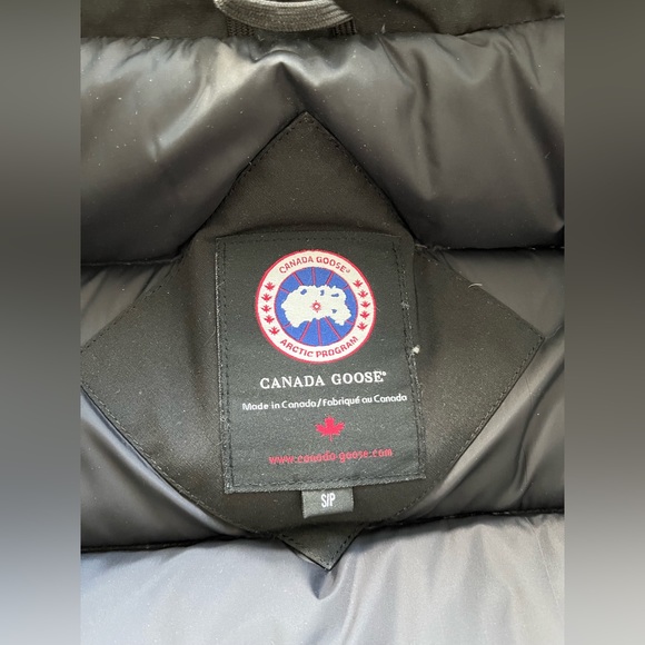 Canada Goose Black Borden Bomber Puffer Jacket - Picture 7 of 14